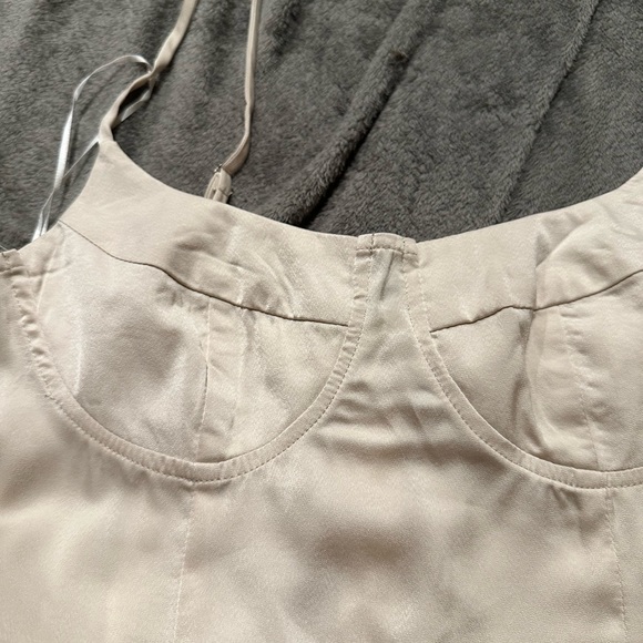 Hello Molly Nude Dress / medium preowned - Picture 3 of 5